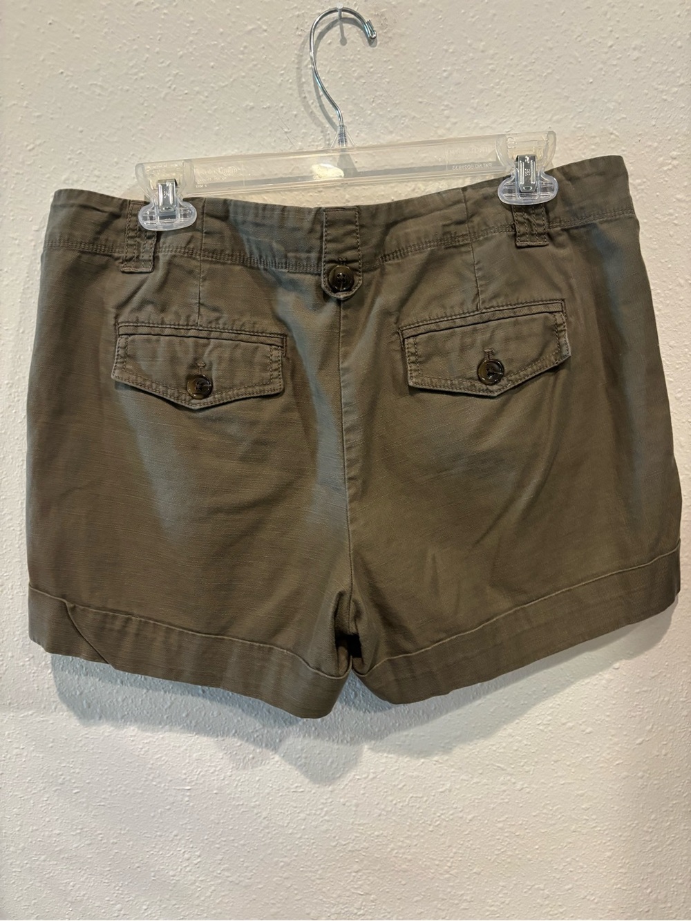Ann Taylor Olive Green shorts 8